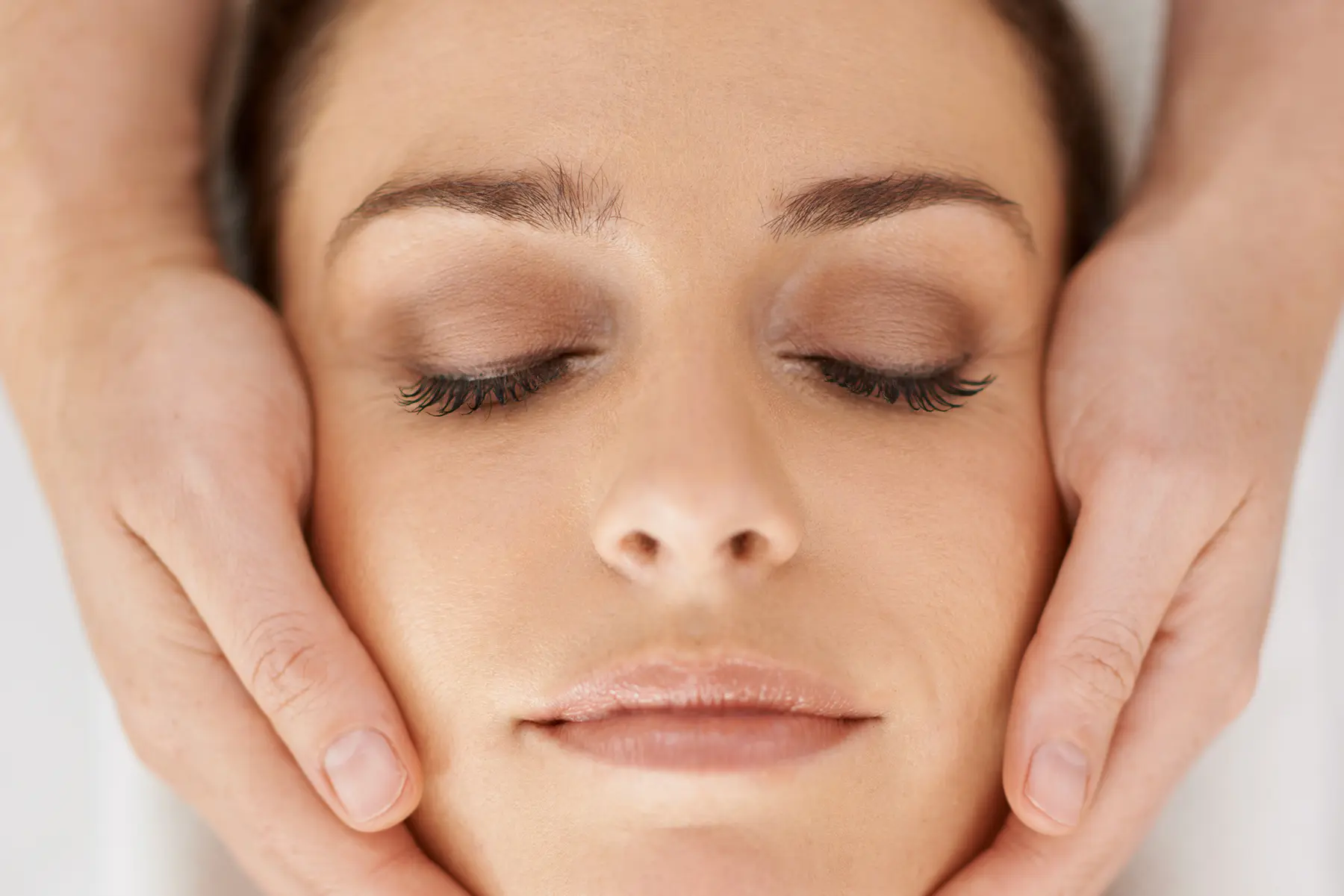 The Mermaid Facial: Deep Hydration and Radiance in One Treatment