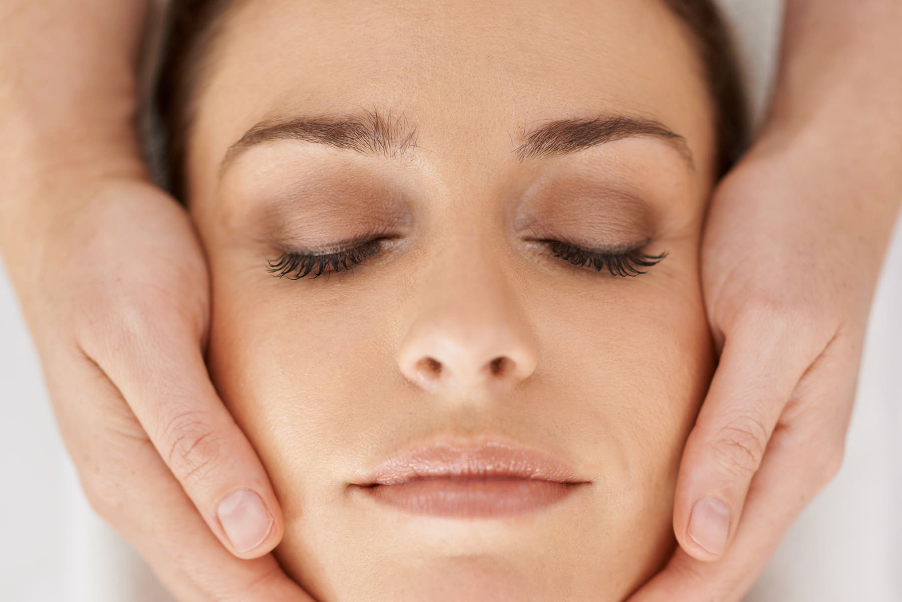 The Mermaid Facial: Deep Hydration and Radiance in One Treatment